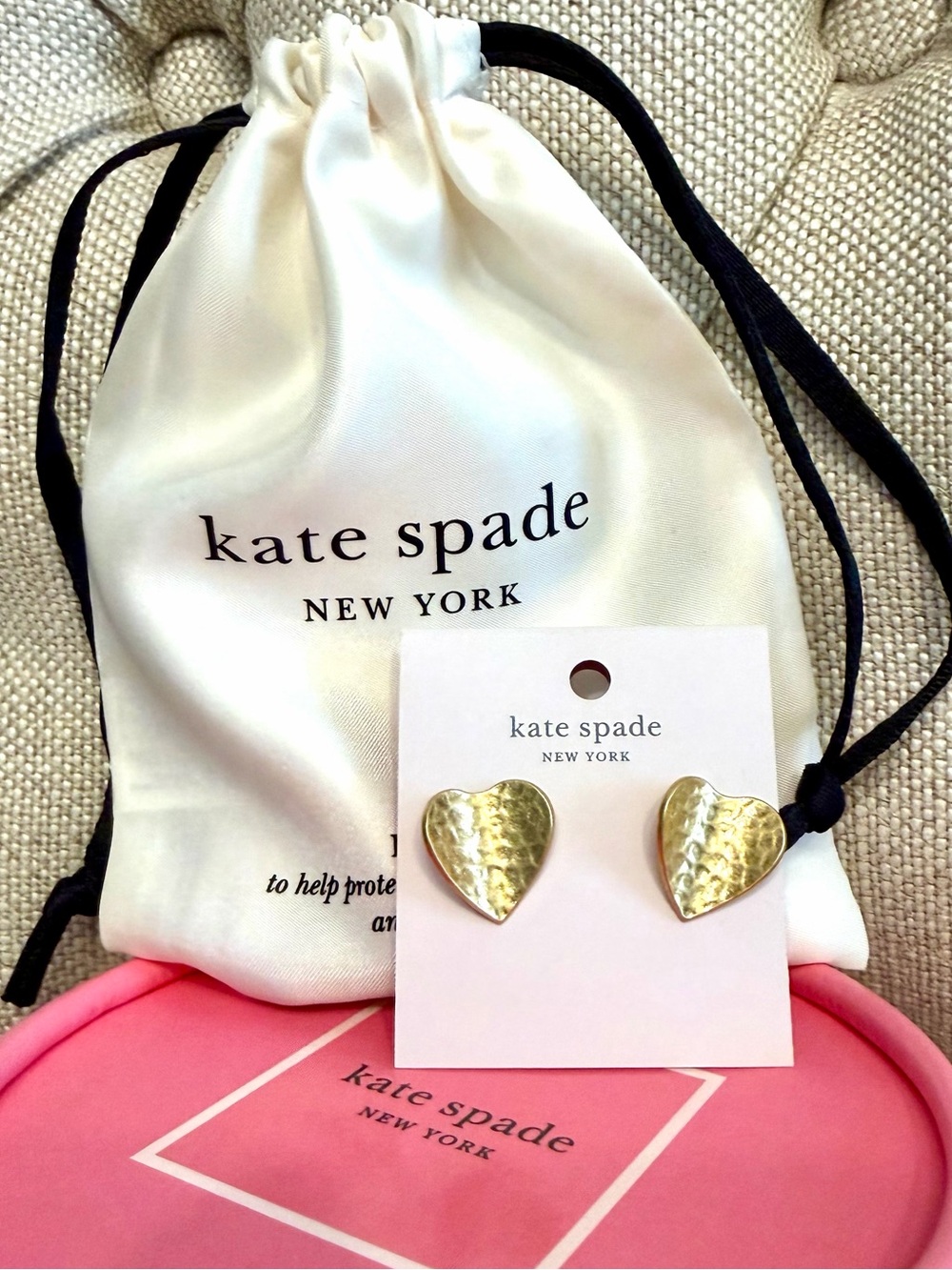 NEW Kate Spade  Earring Stud Metal Petal Earrings Gold Tone One Size w/ Dustbag